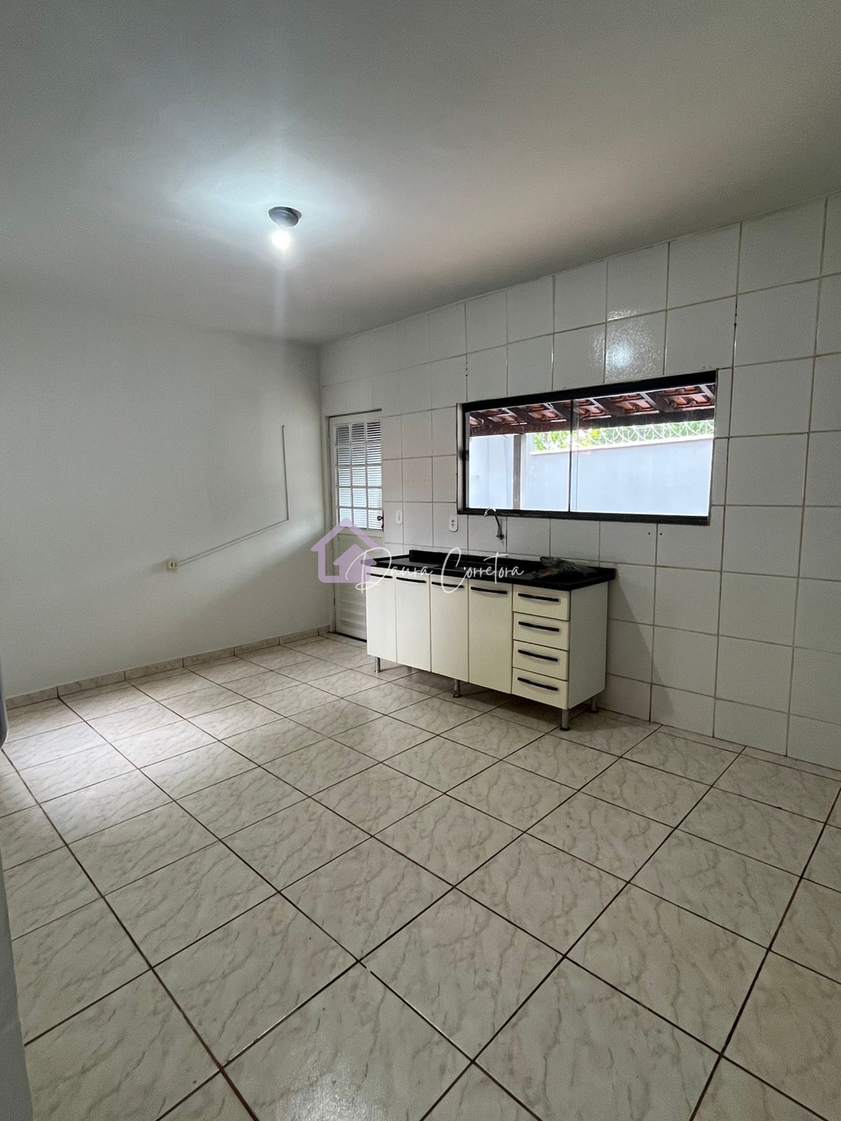 Casa à venda com 3 quartos 