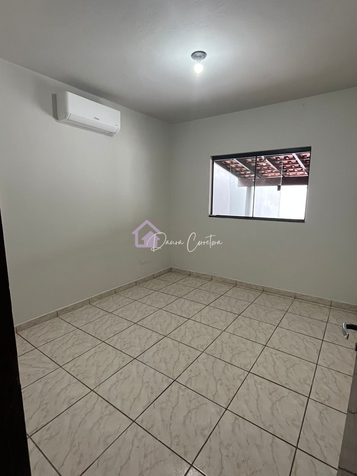 Casa à venda com 3 quartos 