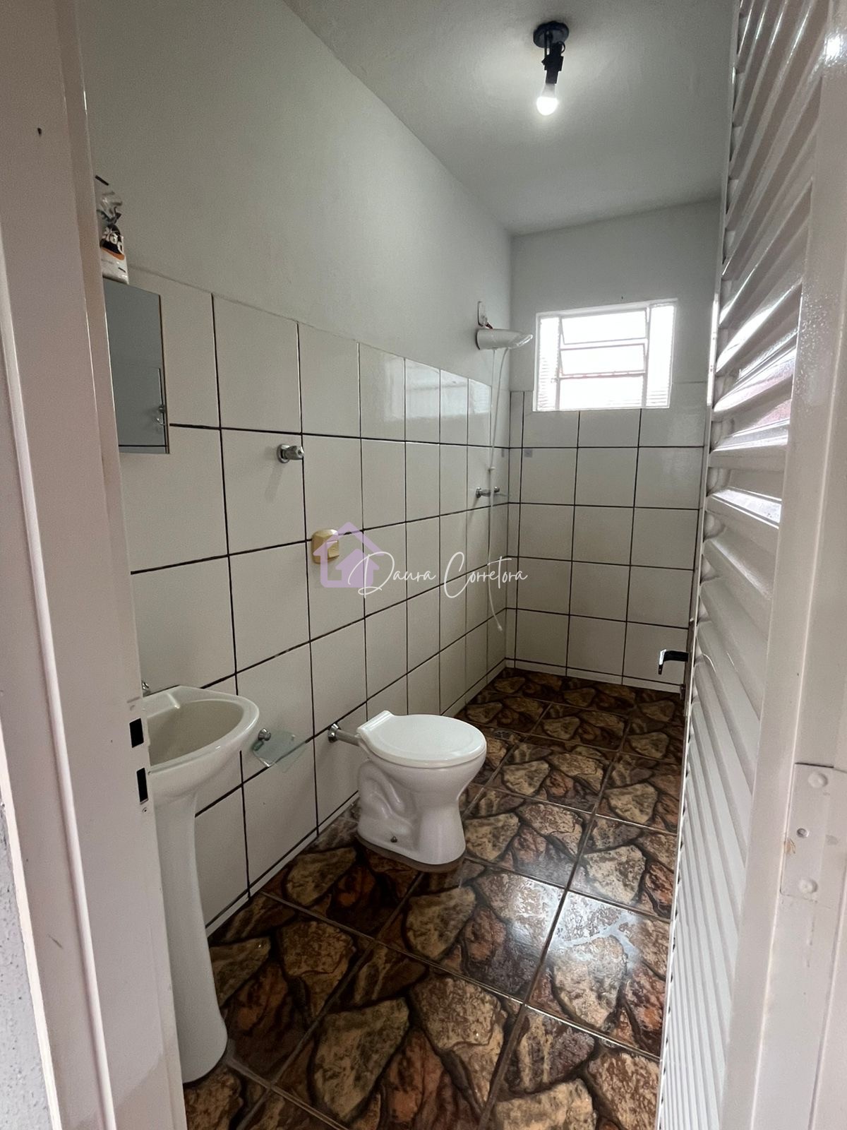 Casa à venda com 3 quartos 