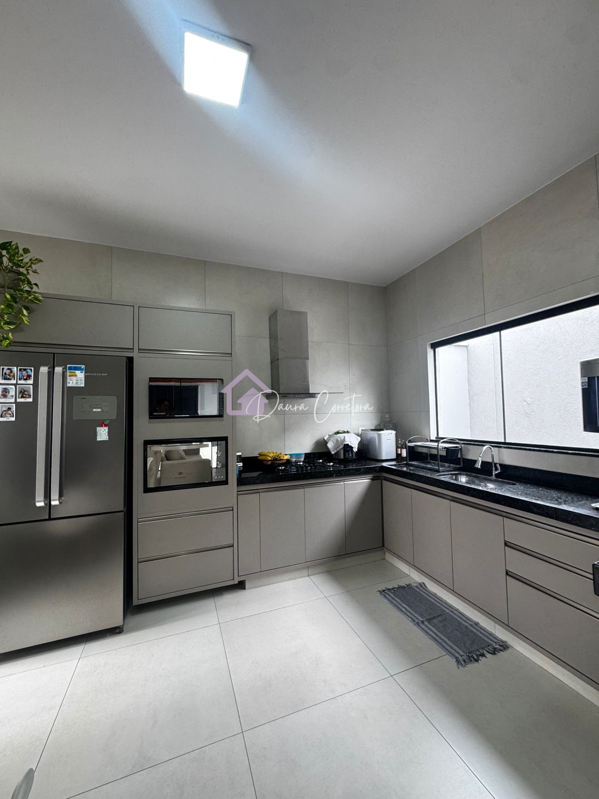 Casa à venda no bairro Guimarães 3 quartos 