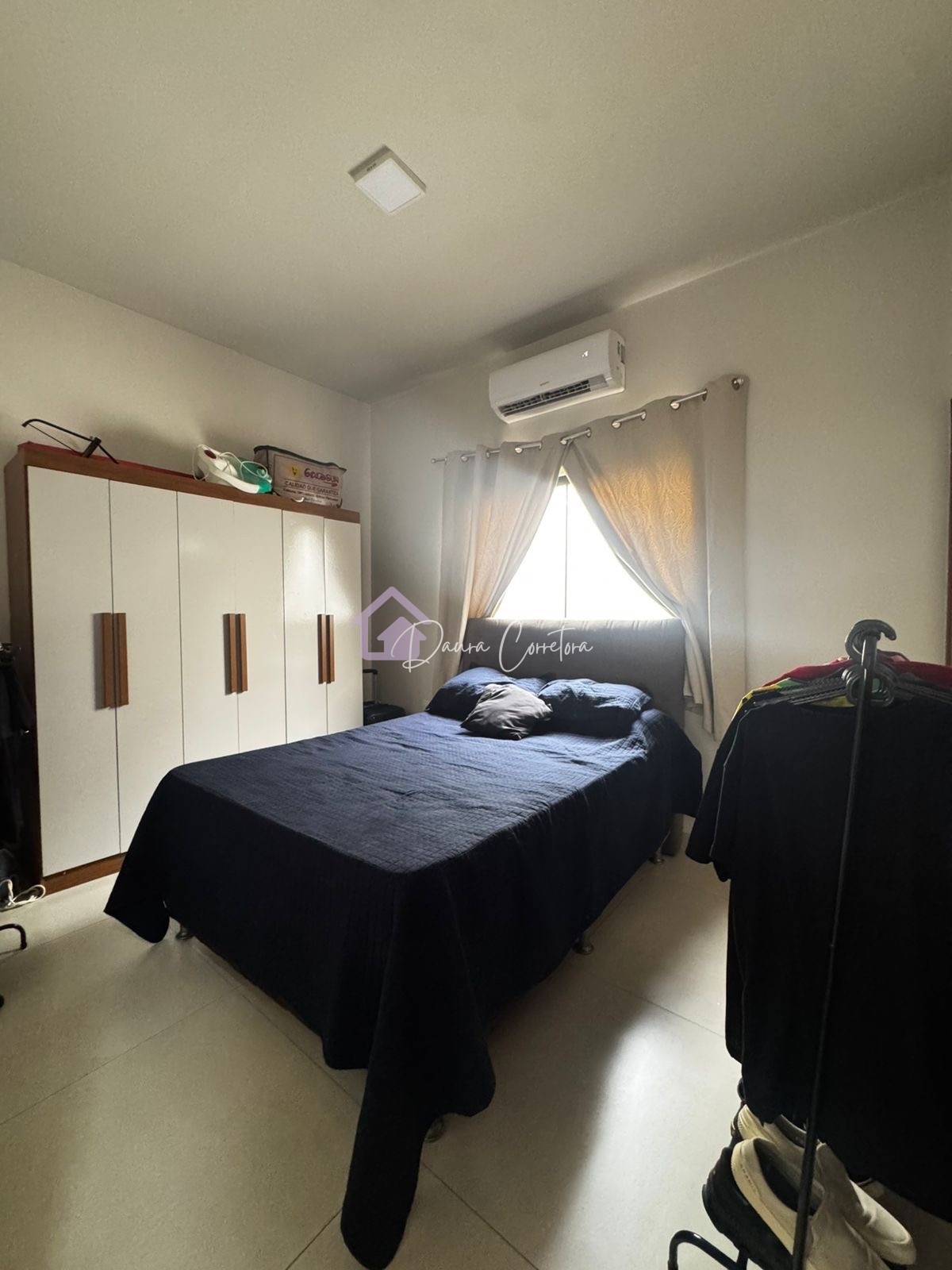 Casa à venda no bairro Guimarães 3 quartos 