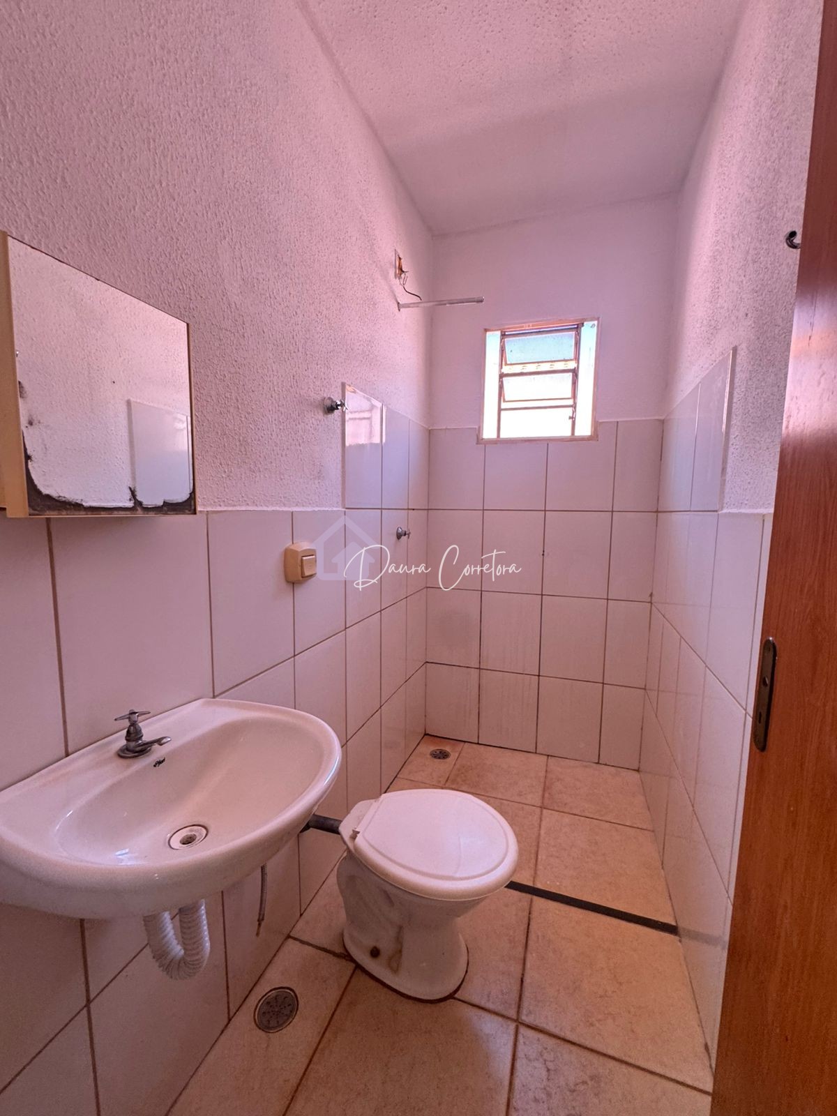 Imóvel à venda, localizado no Bairro Camilo Chaves!🏠