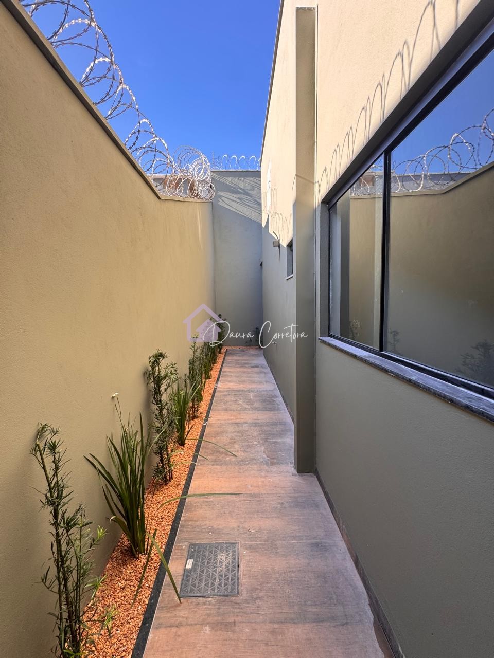 📍Vende-se Imóvel Novo, localizado no Bairro Cidade Jardim