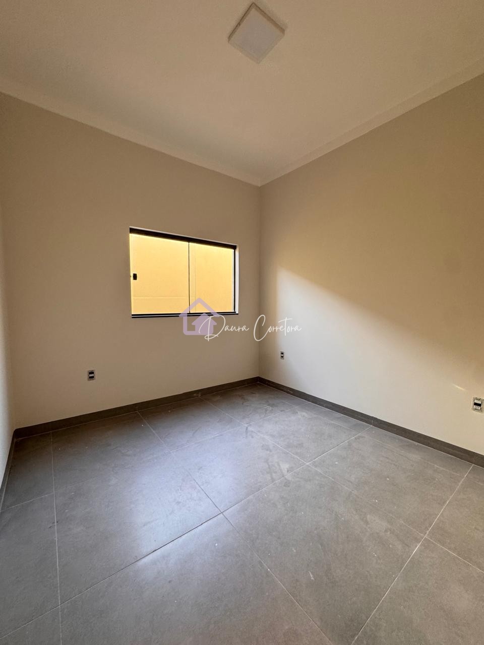 📍Vende-se Imóvel Novo, localizado no Bairro Cidade Jardim