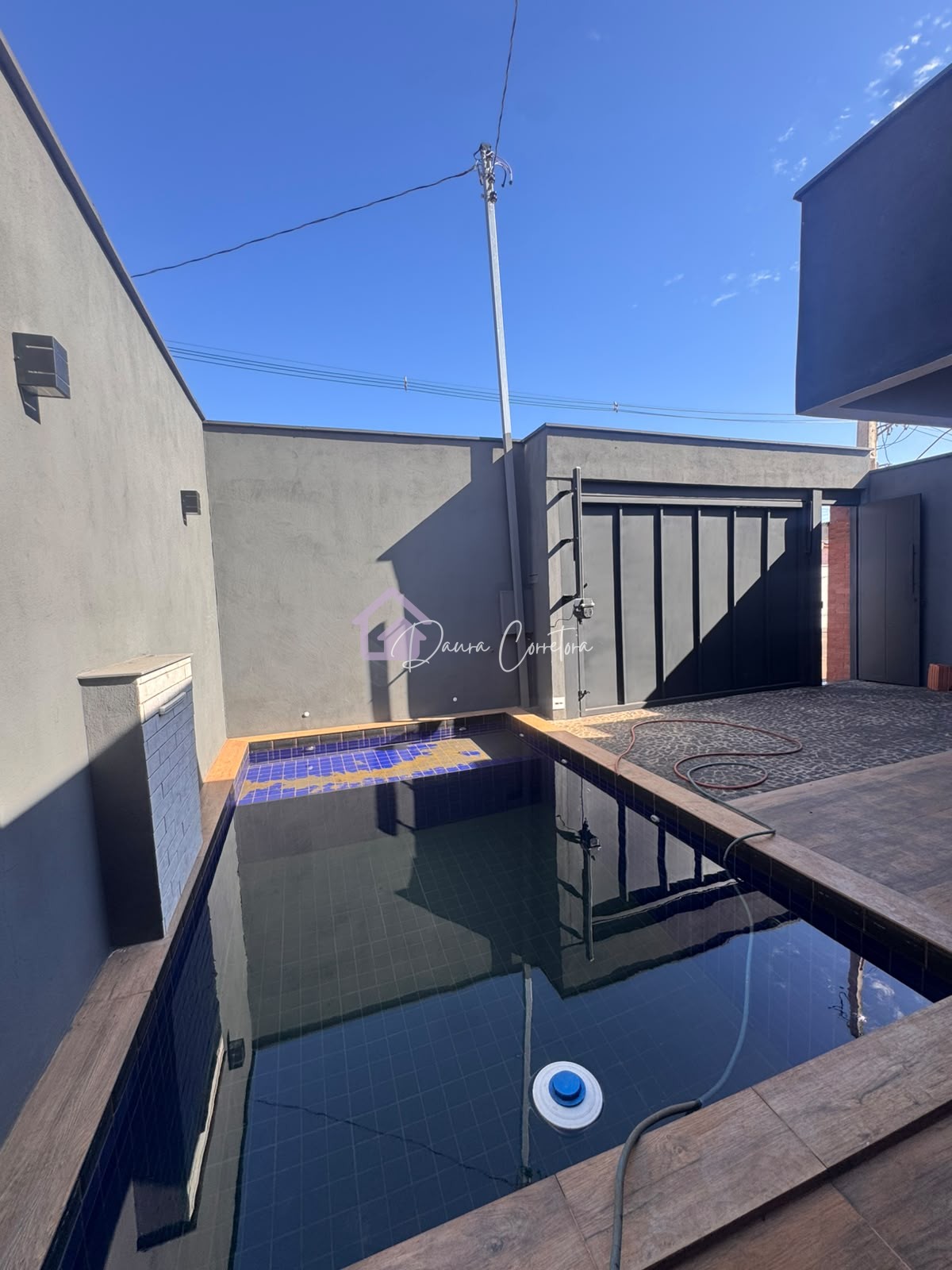 📍 Imóvel Novo com piscina à venda, localizado no bairro Cidade Jardim, em Ituiutaba - MG!